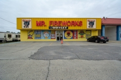 gallery_Mr-Fireworks-Discount-Superstore-0048